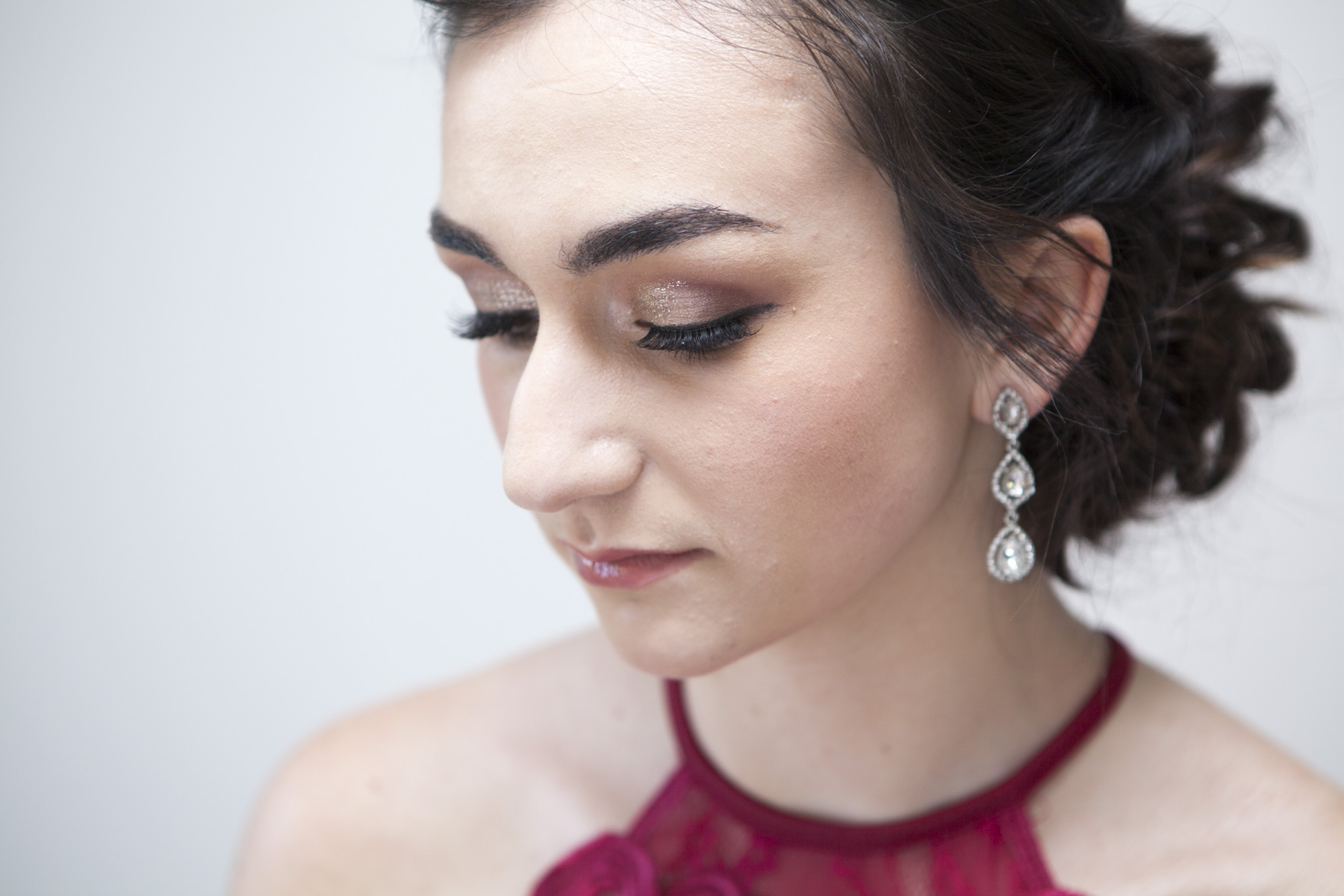 Bridal Makeup Artist, Airbrushing for Weddings in Essex, Suffolk and  Hertfordshire by Victoria Taylor - Prom Makeup & Hair